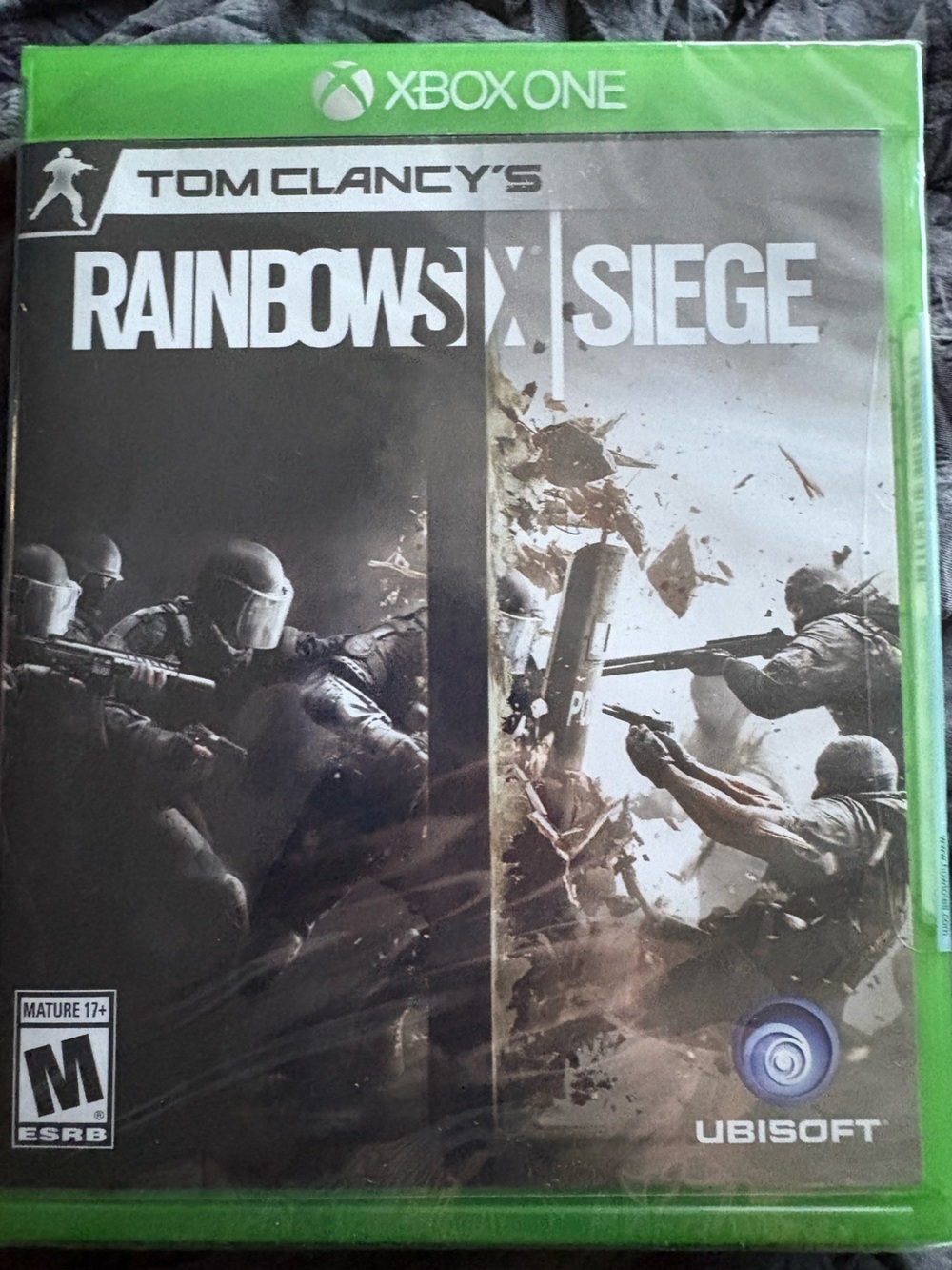 Tom Clancy’s Rainbow Six Siege for Xbox One - Unopened
